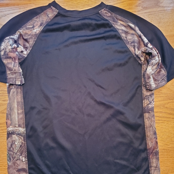 Boys shirt - Picture 3 of 3